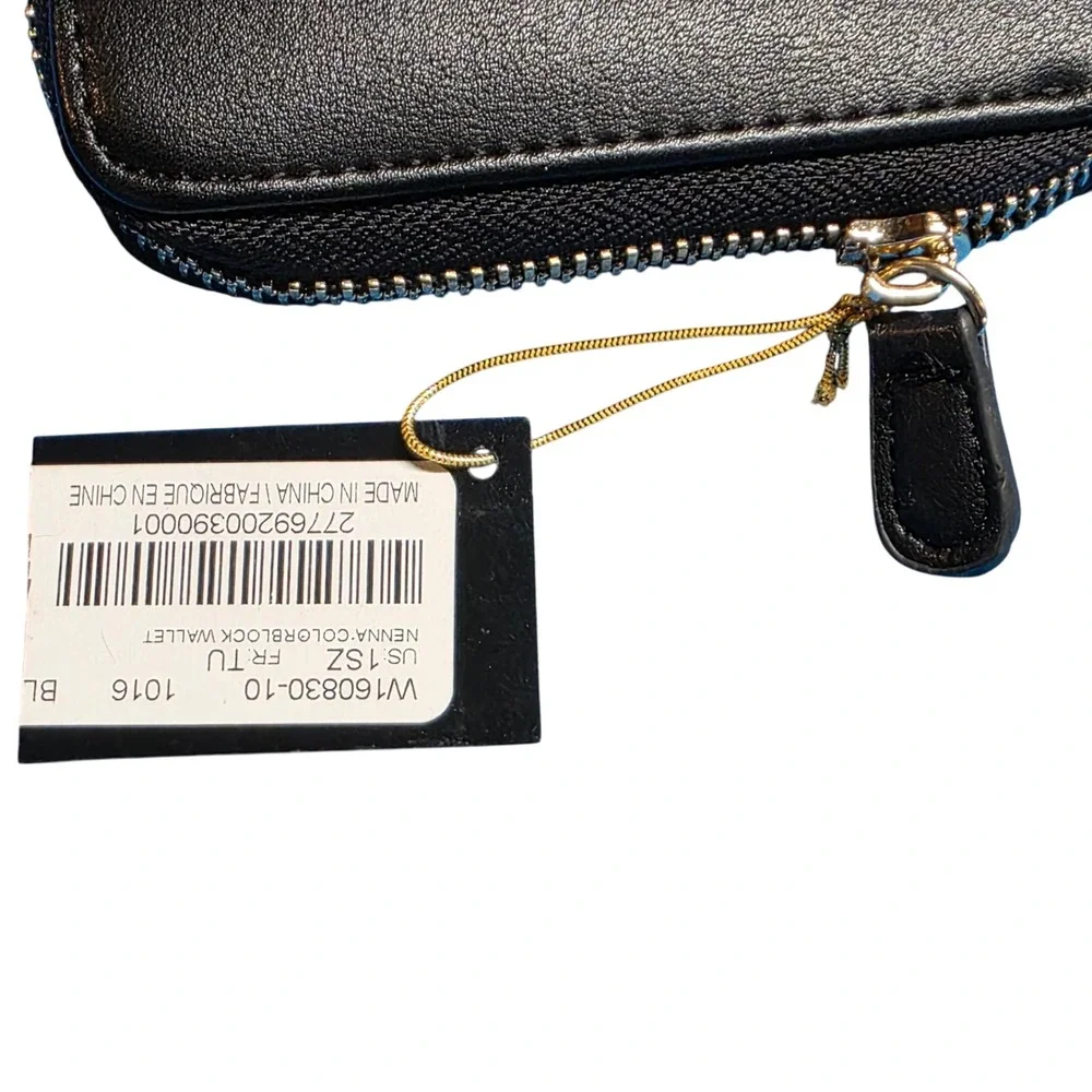 Bebe USA Black Leather‎ Zip Around Wallet Coin Purse Card Holder NWT